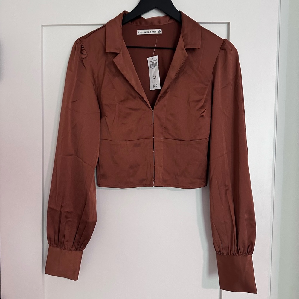 Abercrombie & Fitch cropped long sleeve
